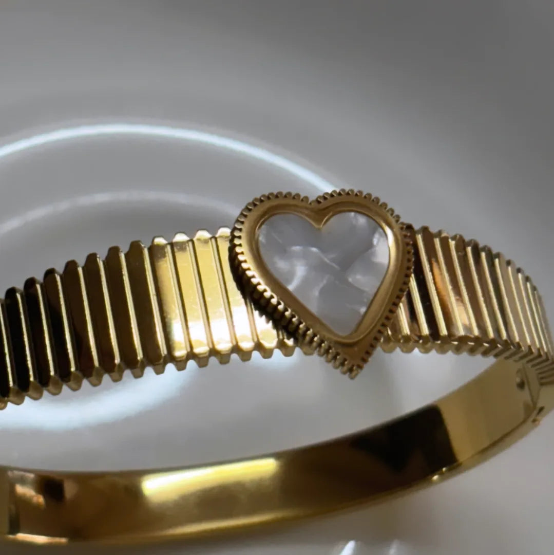Heart Charm Anti-Tarnish Gold Bracelet for Women