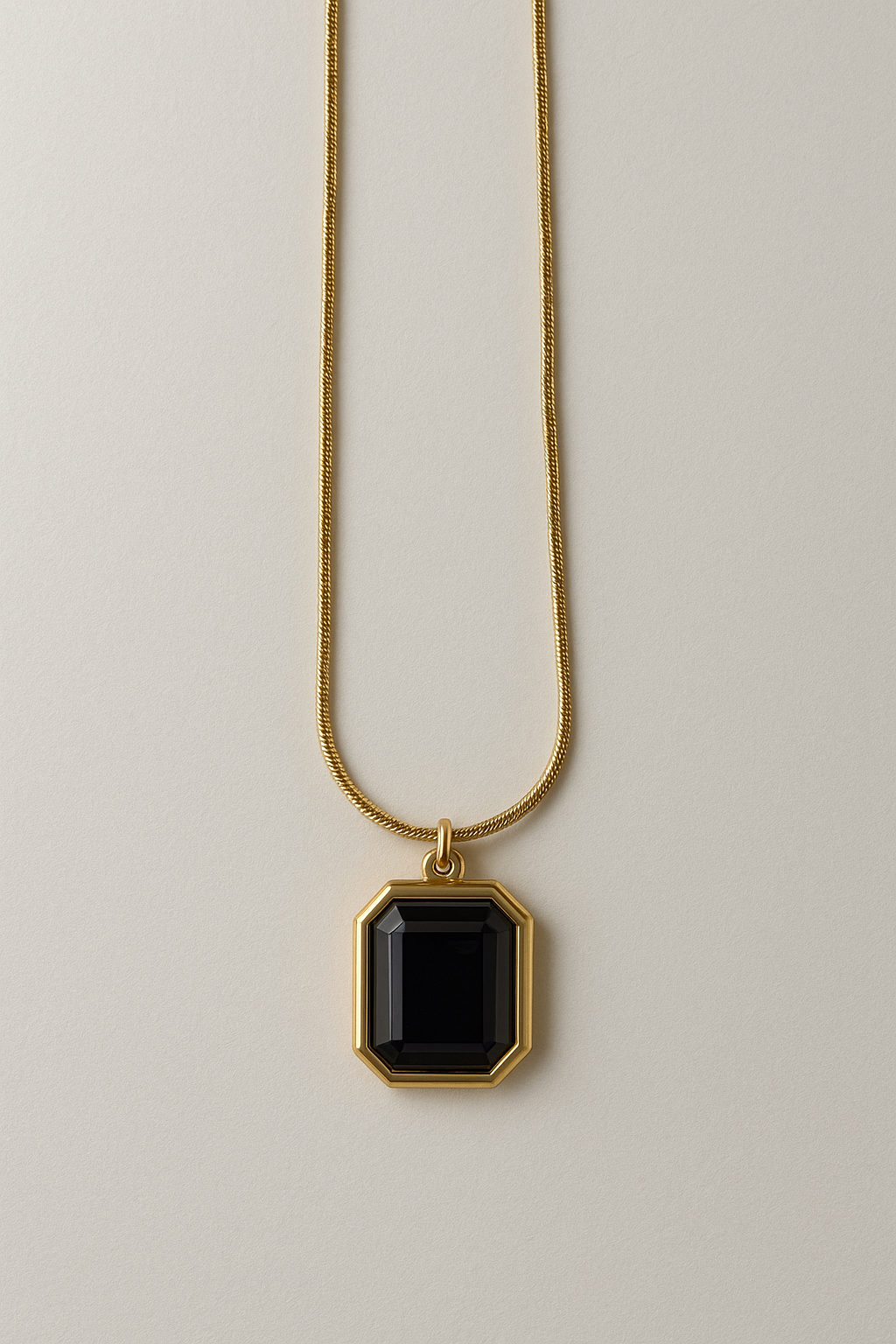 Gold Plated Black Stone Pendant Necklace for Women