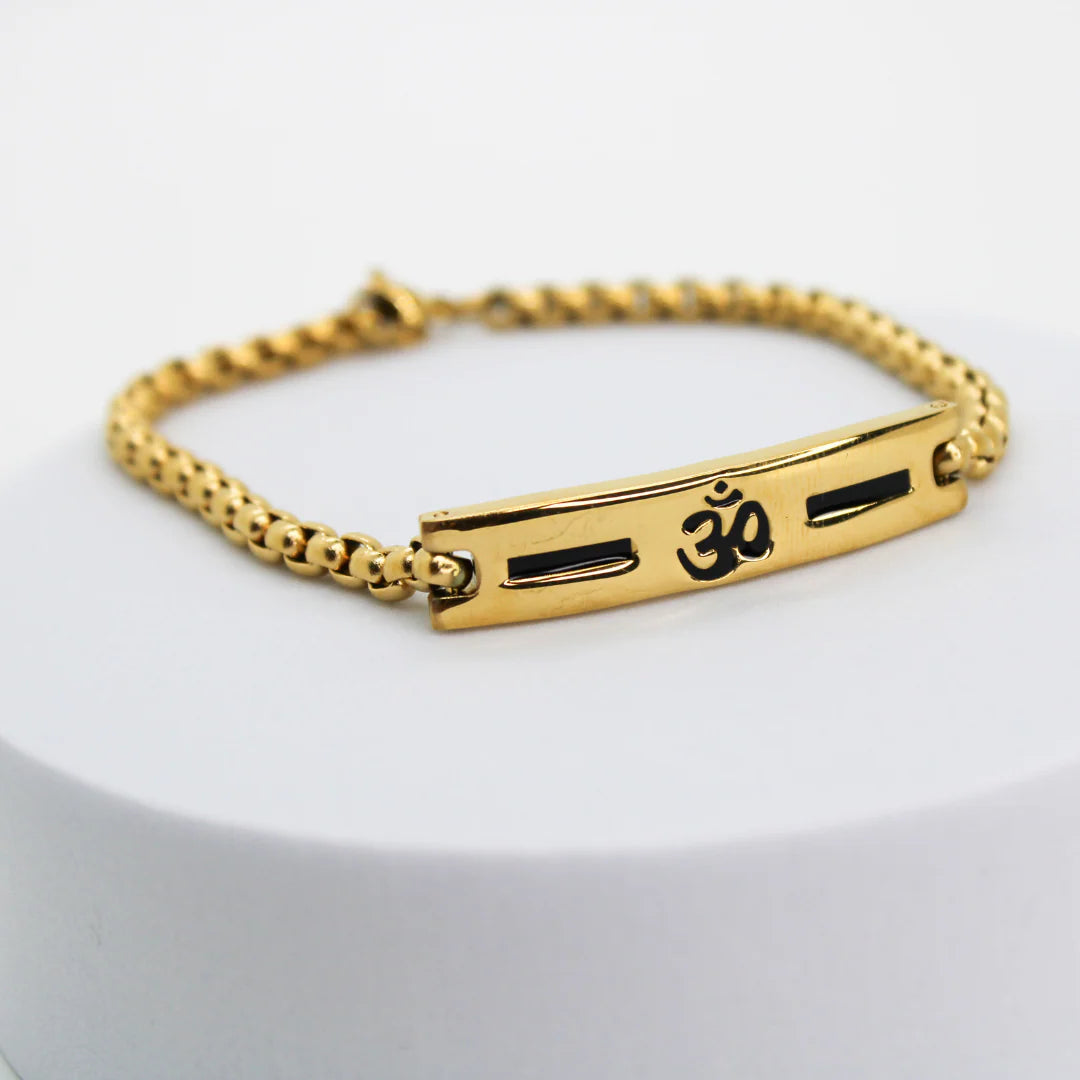Premium Om Loose Gold Bracelet For Men With Black Line Pattern (8 Inch)