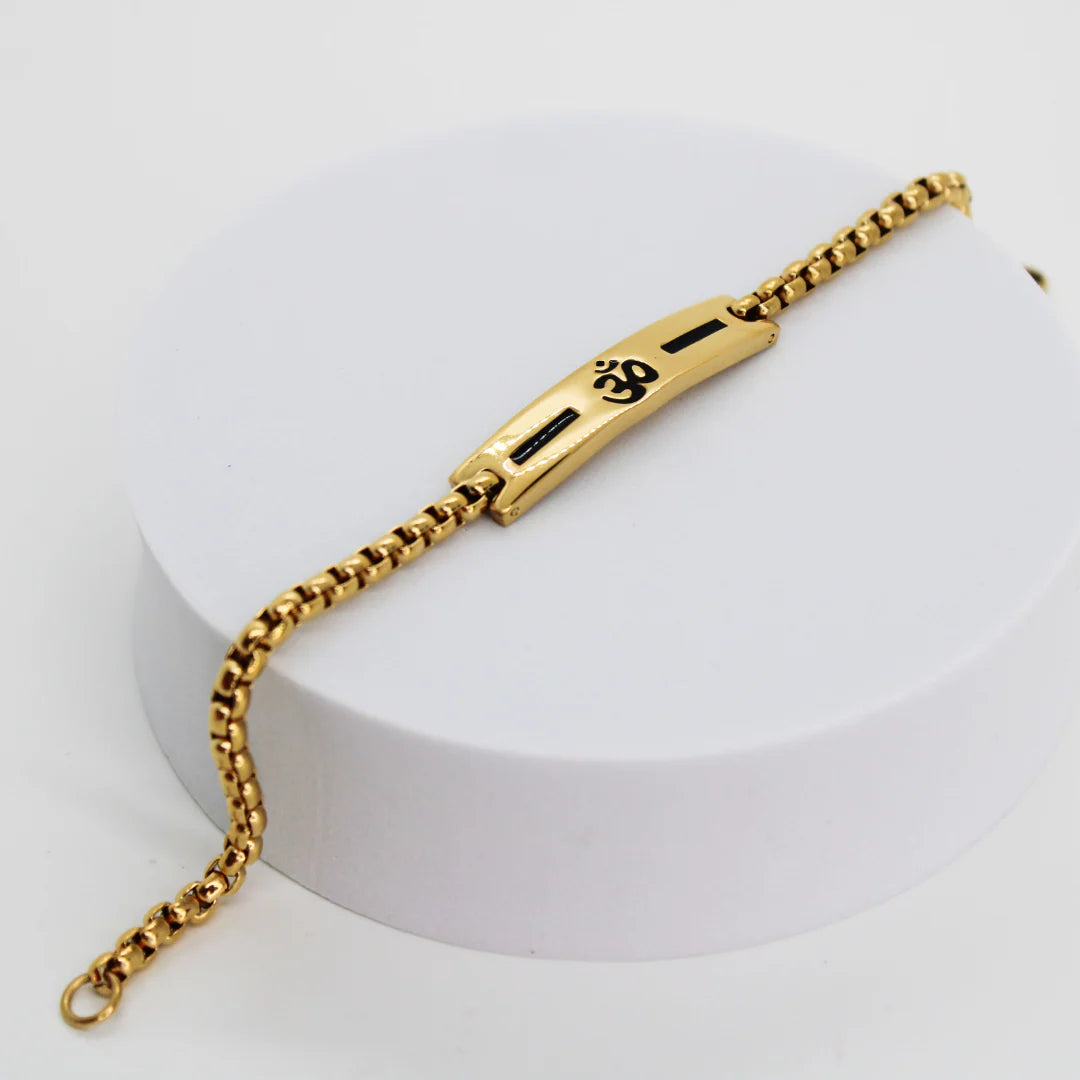 Premium Om Loose Gold Bracelet For Men With Black Line Pattern (8 Inch)