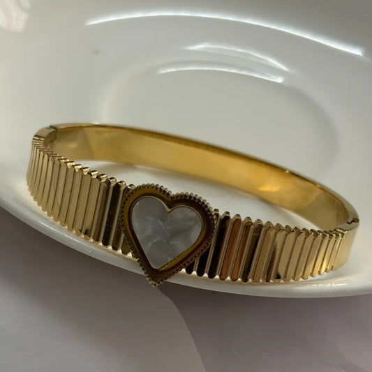 Heart Charm Anti-Tarnish Gold Bracelet for Women
