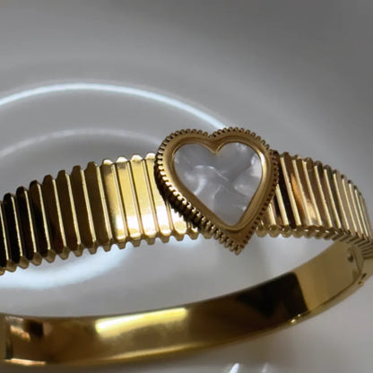 Heart Charm Anti-Tarnish Gold Bracelet for Women