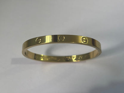 Gold-Tone Love Screw Bangle for Women – Elegant & Anti-Tarnish